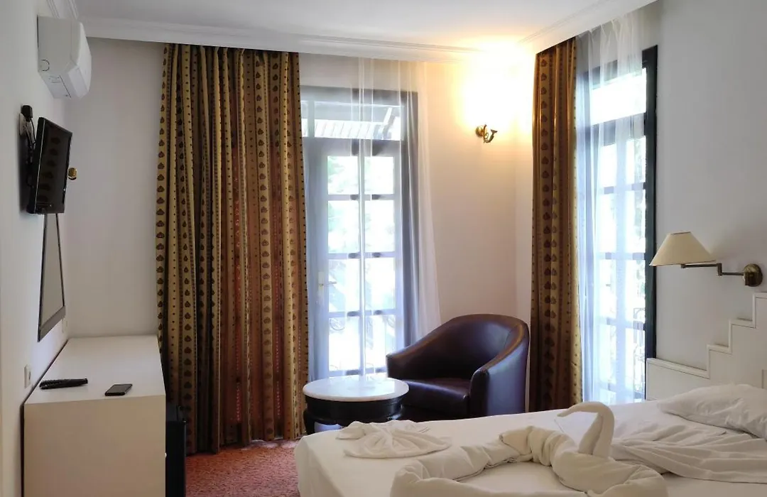 Green Valley Boutique Hotel & Spa Restourant-1