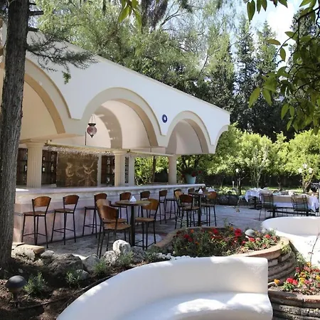 Green Valley Boutique Hotel & Spa Restourant-2